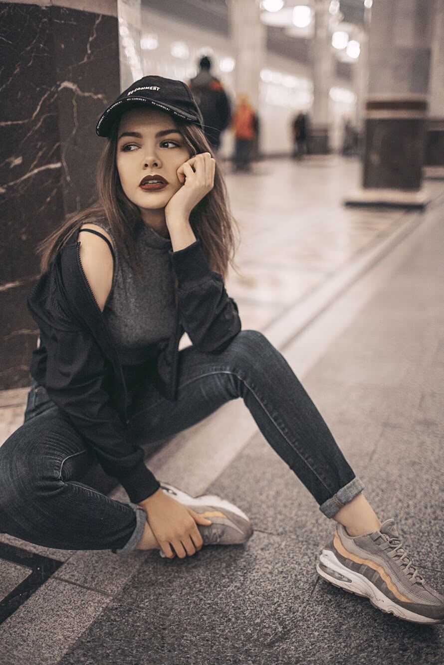 Sassy girls in Victoria